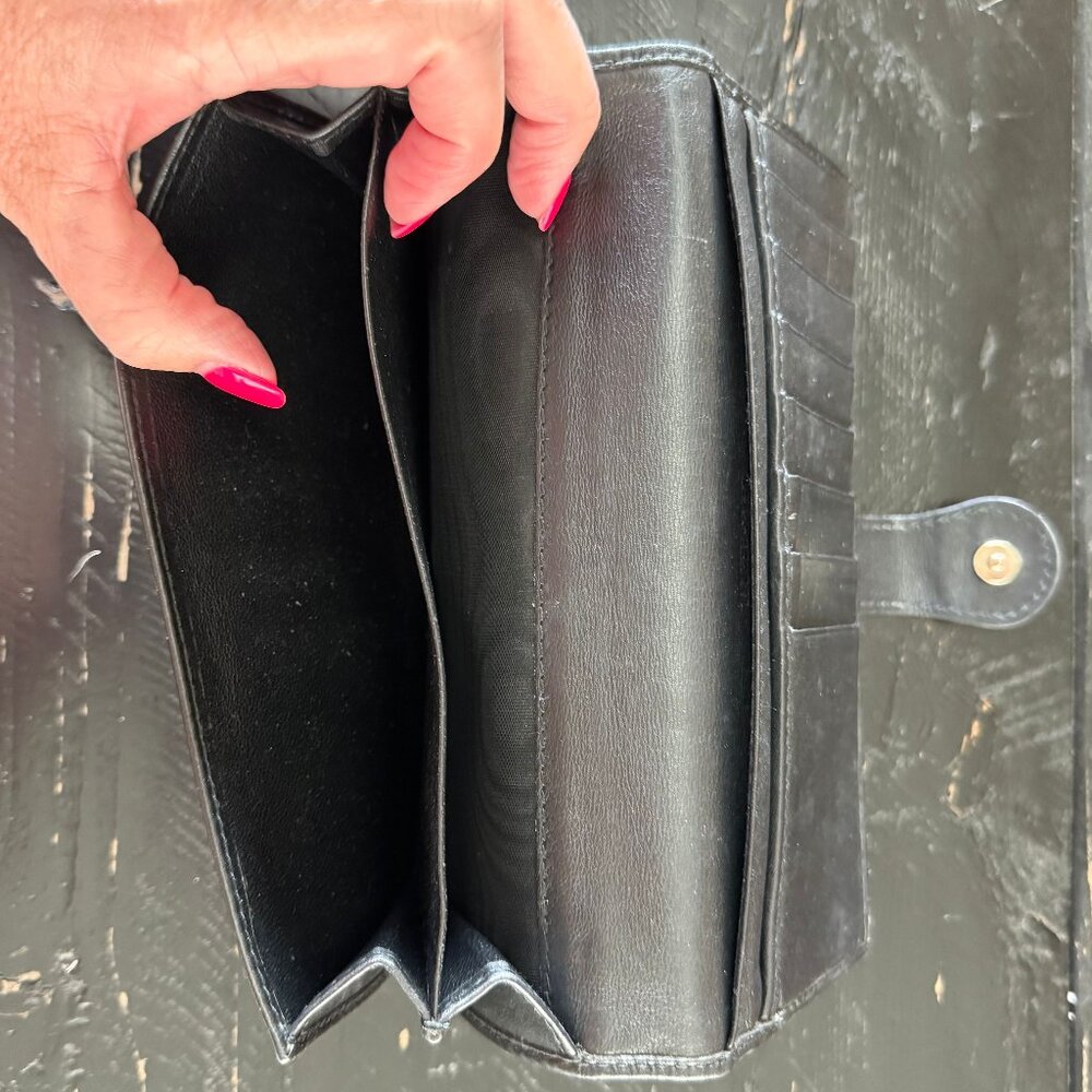 Gucci Hysteria Black Leather Wallet - Picture 5 of 6